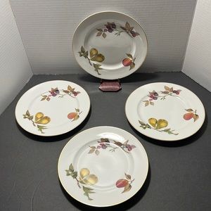 Royal Worcester Evesham Salad Plate set of 4